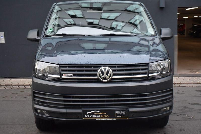Second-hand VW T6 204 CP (150 kW) 2016 Albastru Van