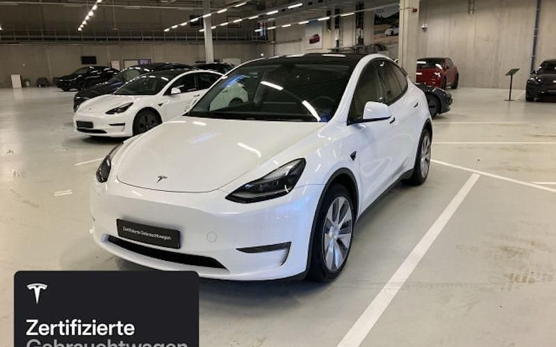 Gebraucht Tesla Model Y 273 kW (372 PS) 2023 Weiß SUV