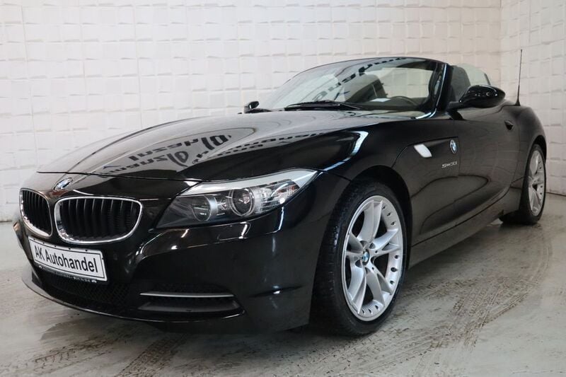 Schwarz Gebraucht 2010 BMW Z4 Cabrio | 21.490 € (Fairer Preis) - Bild 1/4