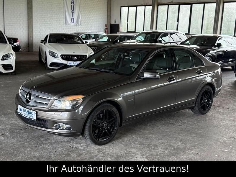 Gebraucht Mercedes C250 204 PS (150 kW) 2009 Grau Limousine
