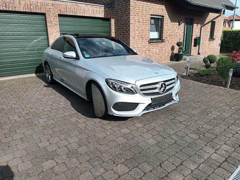 Gebraucht Mercedes C250 AMG line 211 PS (155 kW) 2016 Silber Limousine