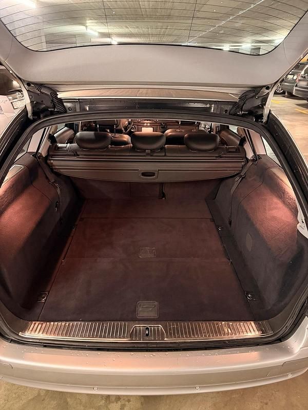 Gebraucht Mercedes E500 306 PS (225 kW) 2002 Silber Kombi