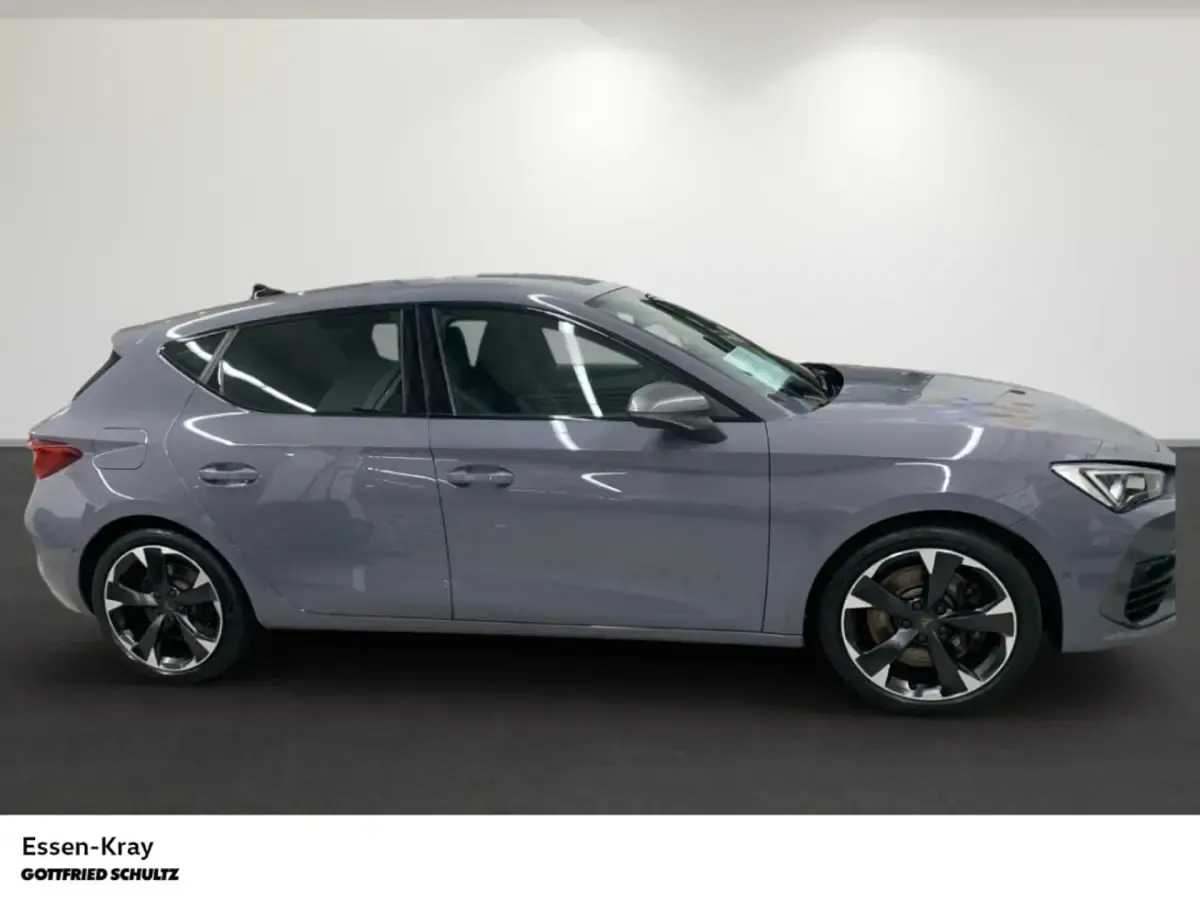 Gebraucht Cupra Leon 245 PS (180 kW) 2023 Grau Limousine