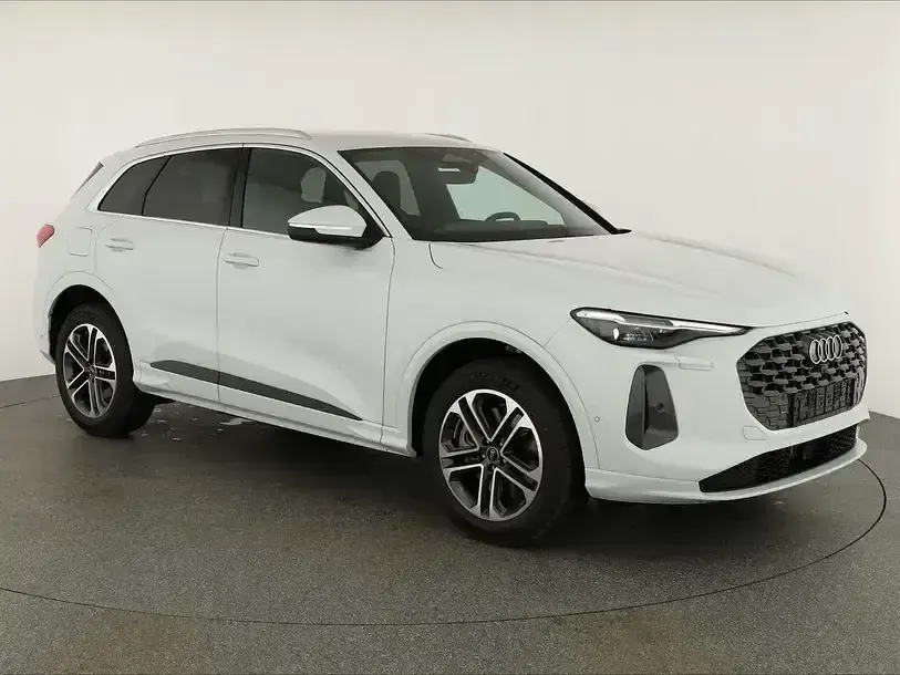 Uusi Audi Q5 Ambiente 204 HP (150 kW) 2026 Valkoinen Katumaasturi
