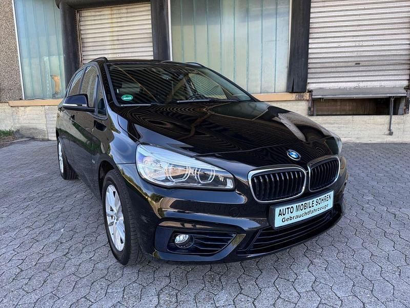 Schwarz Gebraucht 2018 BMW 218 Active Tourer Sport Line Van / Kleinbus | 11.500 € (Superpreis) - Bild 1/4