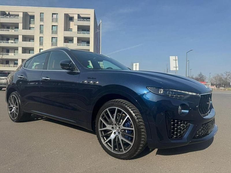 Gebraucht Maserati Levante 349 PS (256 kW) 2022 Blau SUV