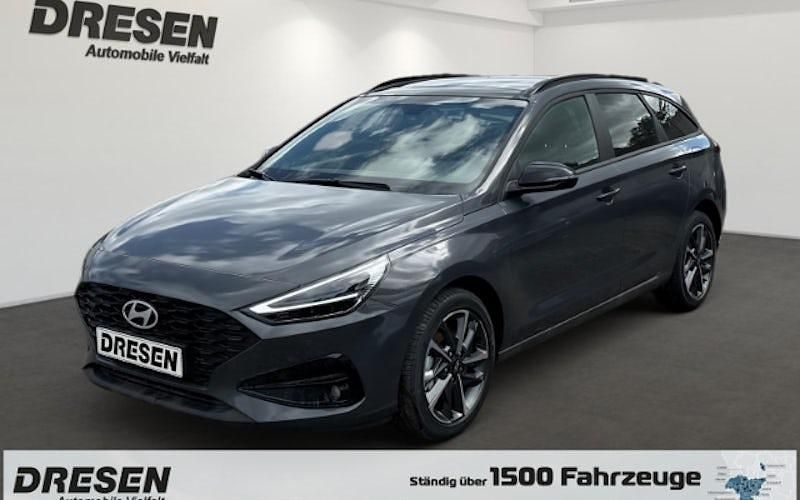 Grau Neu 2025 Hyundai i30 Advantage Kombi | 27.590 € (Fairer Preis) - Bild 1/4