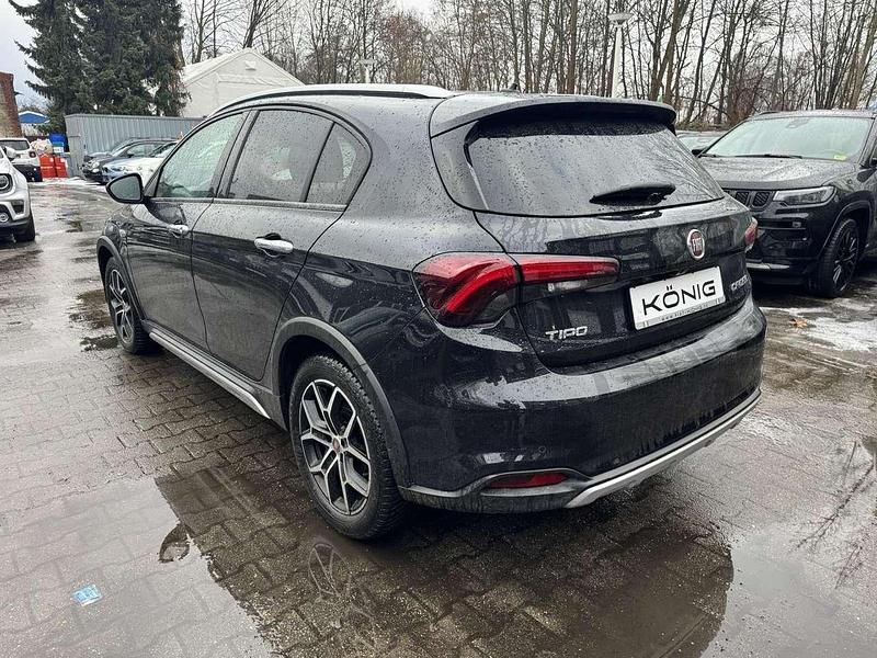 Gebraucht Fiat Tipo Cross 101 PS (74 kW) 2021 Schwarz Limousine