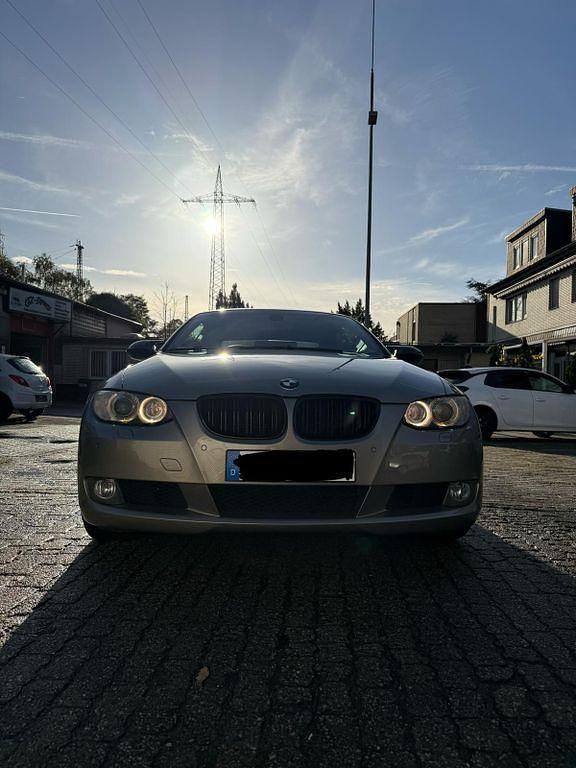 Gebraucht BMW 325 Cabriolet 218 PS (160 kW) 2007 Braun Cabrio