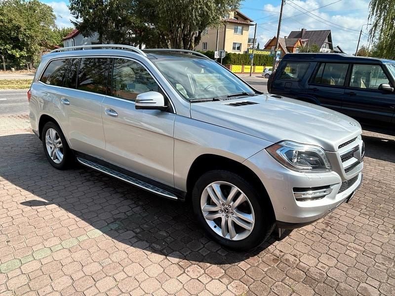Grau Gebraucht 2014 Mercedes GL350 SUV | 20.500 € - Bild 1/4