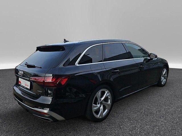 Gebraucht Audi A4 S-Line 204 PS (150 kW) 2024 Mythosschwarz metallic Kombi