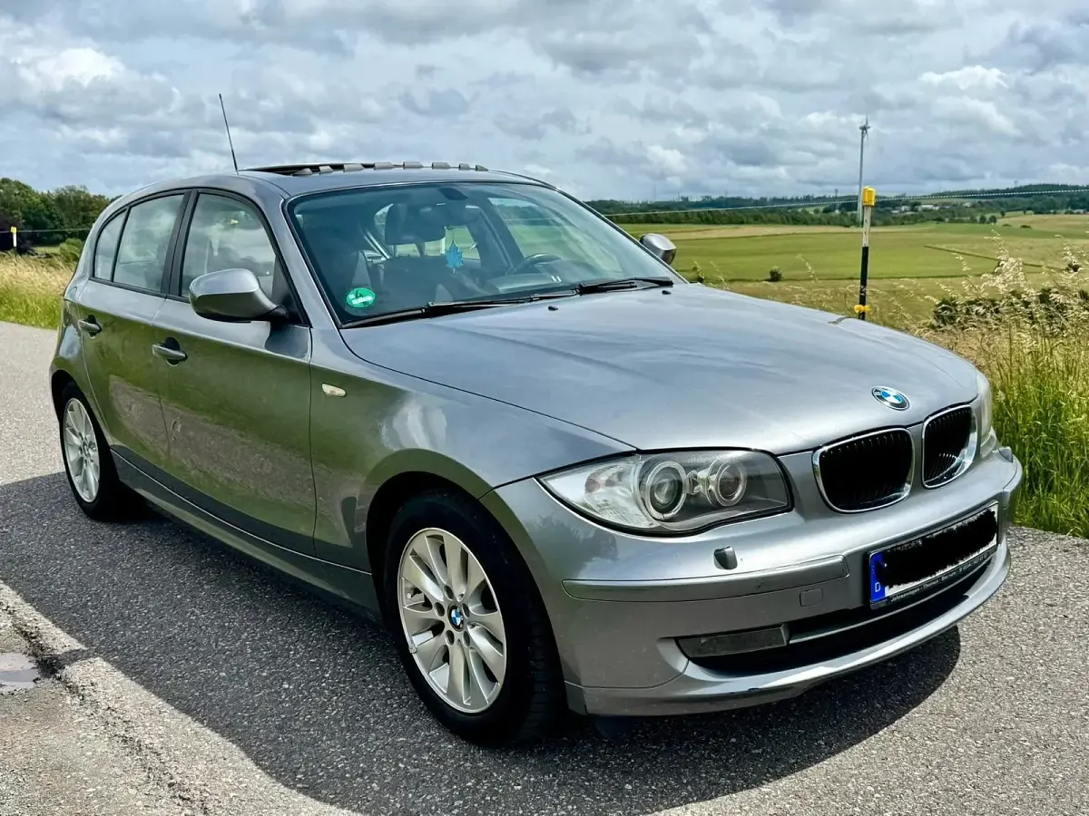 Gebraucht BMW 120 177 PS (130 kW) 2010 Andere farben Kleinwagen
