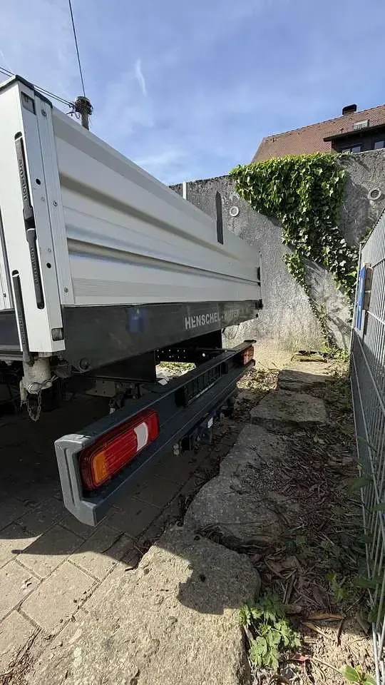 Second-hand Iveco Daily 160 CP (117 kW) 2023 Van