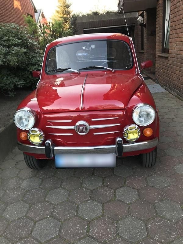 Rot Gebraucht 1973 Fiat 600 Kleinwagen | 9.950 € - Bild 1/4