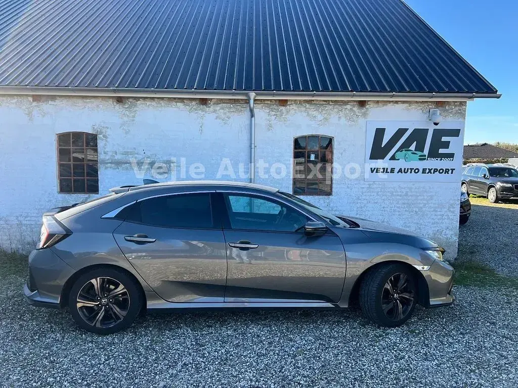 Occasion Honda Civic Elegance 129 ch (94 kW) 2017 Gris Berline