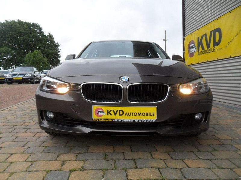 Gebraucht BMW 328 245 PS (180 kW) 2013 Braun Kombi