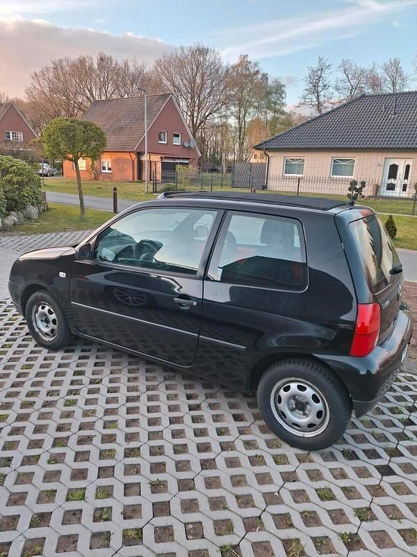 Gebraucht VW Lupo 60 PS (44 kW) 2002 Schwarz Kleinwagen