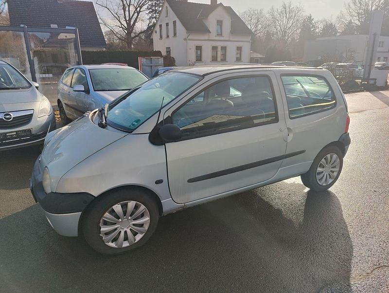 Gebraucht Renault Twingo 58 PS (42 kW) 2005 Silber Kleinwagen