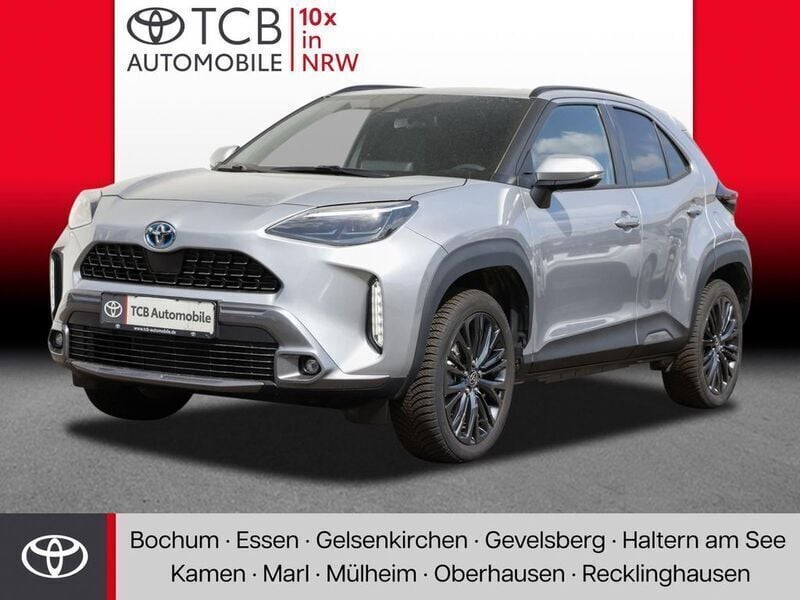 Silber Gebraucht 2023 Toyota Yaris Cross SUV | 26.489 € (Fairer Preis) - Bild 1/4