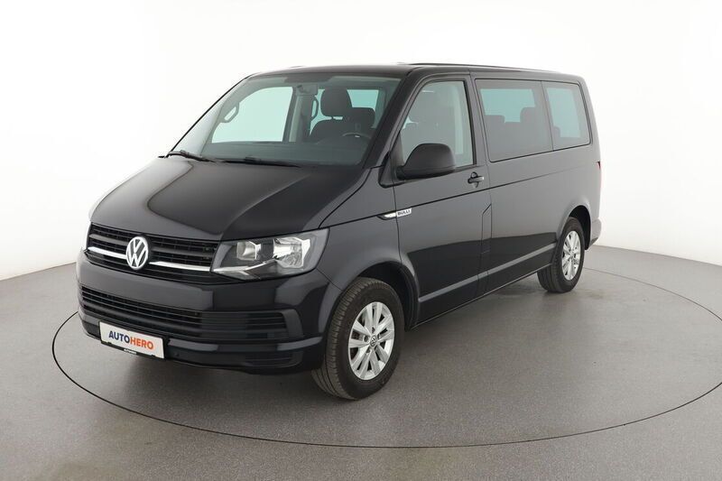 Schwarz Gebraucht 2016 VW T6 Trendline Van | 29.580 € (Etwas zu teuer) - Bild 1/4