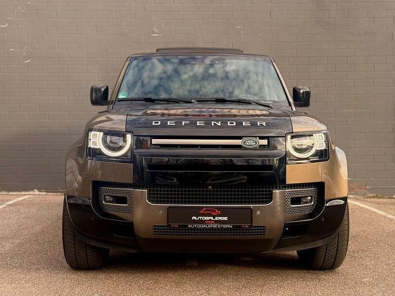Gebraucht Land Rover Defender 400 PS (294 kW) 2021 Gondwana stone SUV