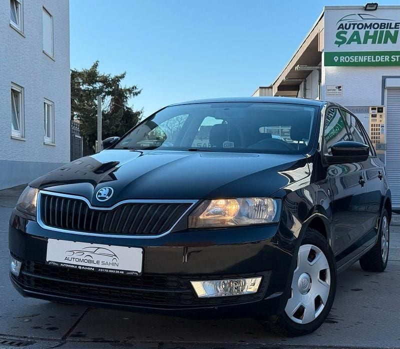 Gebraucht Skoda Rapid 90 PS (66 kW) 2014 Schwarz Kleinwagen