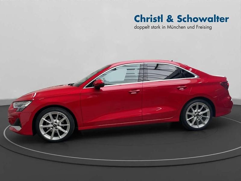 Second-hand Audi A3 Advanced 150 CP (110 kW) 2025 Roșu Berlinǎ