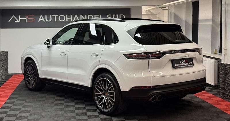 Gebraucht Porsche Cayenne S 441 PS (324 kW) 2017 Weiß SUV