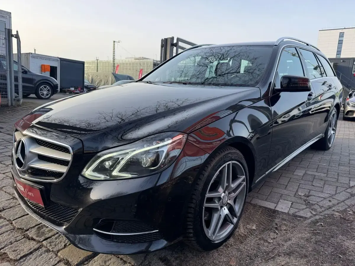 Second-hand Mercedes E250 204 CP (150 kW) 2016 Negru Break
