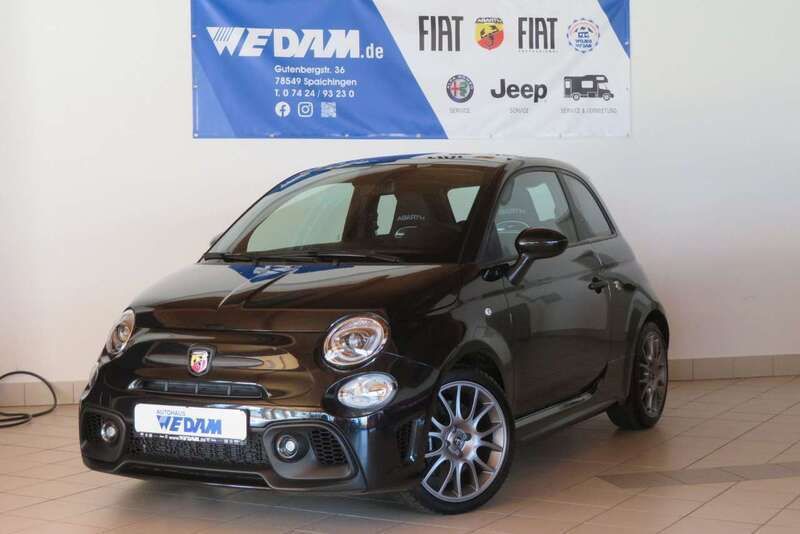 Schwarz Gebraucht 2023 Abarth 695 Turismo Kleinwagen | 31.490 € (Etwas zu teuer) - Bild 1/4