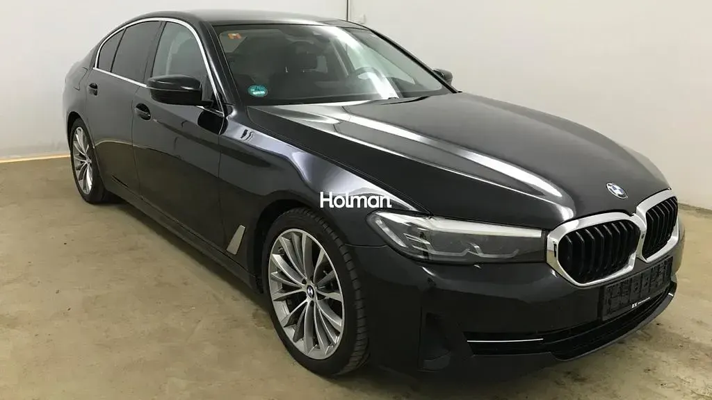 Gebraucht BMW 545e 394 PS (289 kW) 2021 Schwarz Limousine