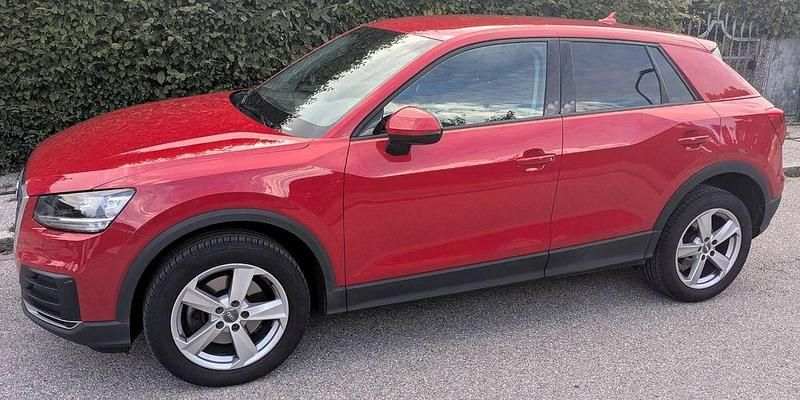 Second-hand Audi Q2 Basis 190 CP (139 kW) 2018 Roșu SUV