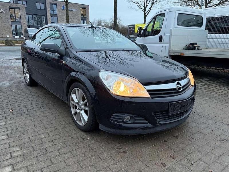Gebraucht Opel Astra Cabriolet Cosmo 116 PS (85 kW) 2007 Saphirschwarz mi2 Cabrio