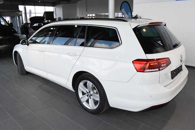 Gebraucht VW Passat Business+ 190 PS (139 kW) 2019 Weiß Kombi