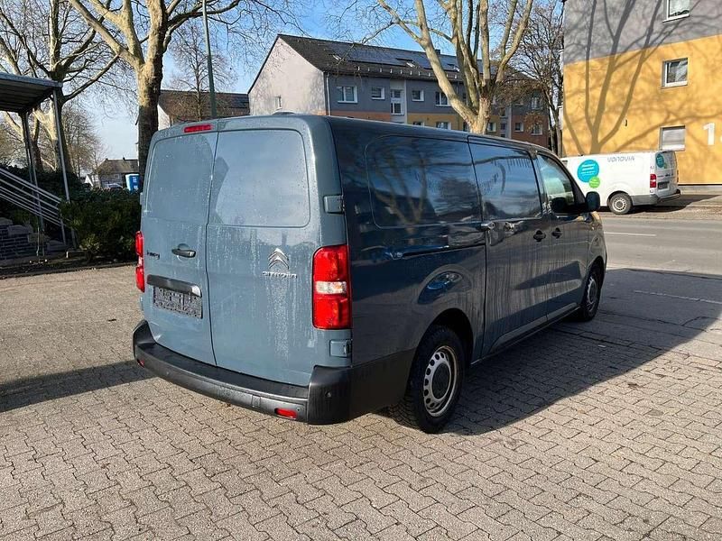 Gebraucht Citroën Jumpy 102 PS (75 kW) 2020 Lackierung squid ink grey/typ Van / Kleinbus