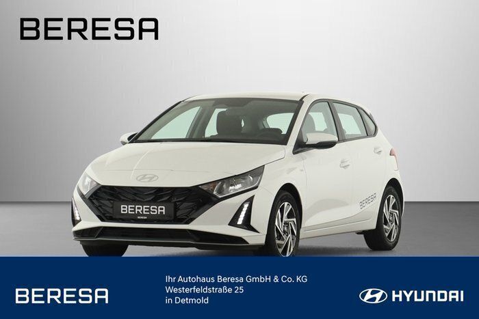 Atlas white / sol Neu 2025 Hyundai i20 Trend Limousine | 21.290 € (Fairer Preis) - Bild 1/4