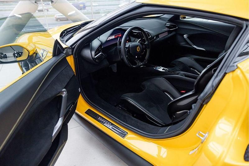 Gebraucht Ferrari 296 2022 Gelb