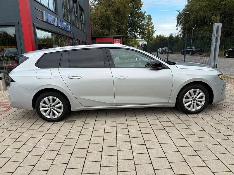 Gebraucht Opel Astra Elegance 131 PS (96 kW) 2023 Grau Kombi