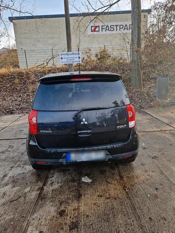 Gebraucht Mitsubishi Colt 95 PS (69 kW) 2010 Schwarz Kleinwagen