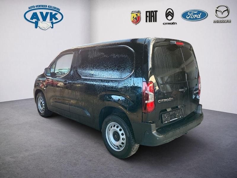 Neu Citroën Berlingo 102 PS (75 kW) 2026 Schwarz Van / Kleinbus