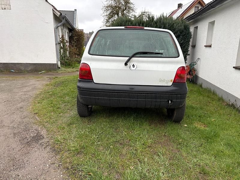 Gebraucht Renault Twingo 58 PS (42 kW) 2006 Weiß Kleinwagen