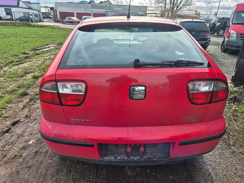 Gebraucht Seat Leon 90 PS (66 kW) 2000 Rot Kleinwagen