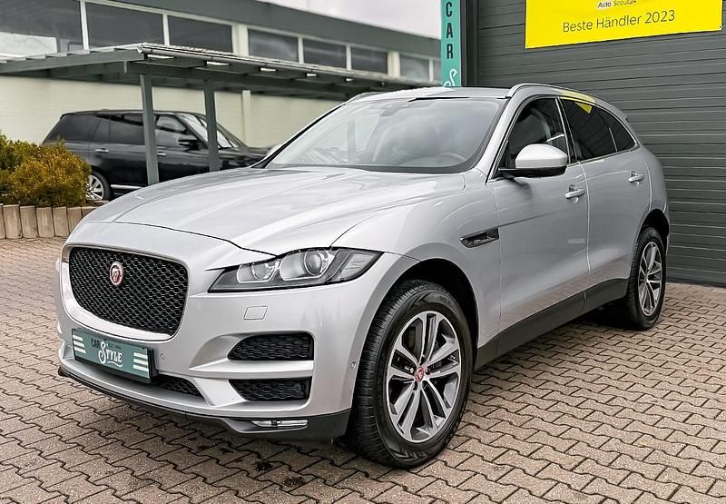 Gebraucht Jaguar F-Pace Prestige 300 PS (220 kW) 2017 Silber metallic SUV
