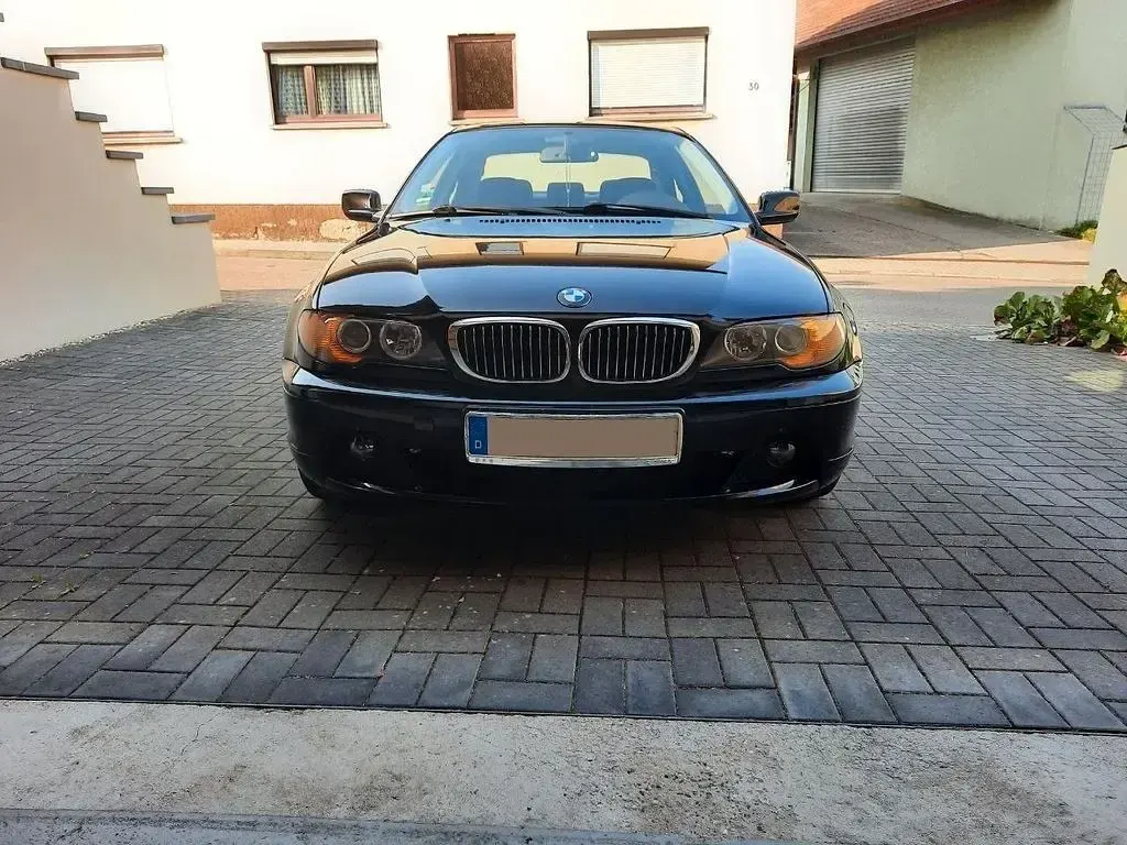 Gebraucht BMW 320 Sport Line 170 PS (125 kW) 2004 Schwarz Coupé