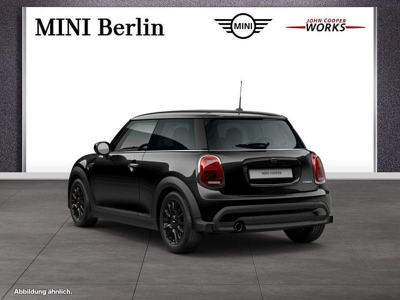 Używany Mini Cooper 136 KM (100 kW) 2022 Czarny Hatchback