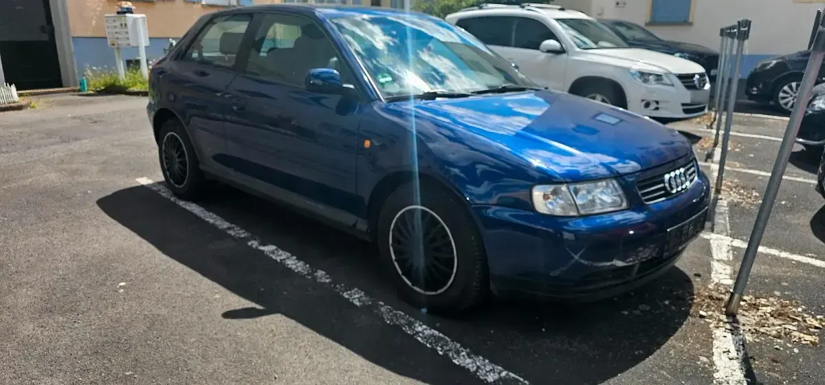 Gebraucht Audi A3 101 PS (74 kW) 1999 Blau Kleinwagen