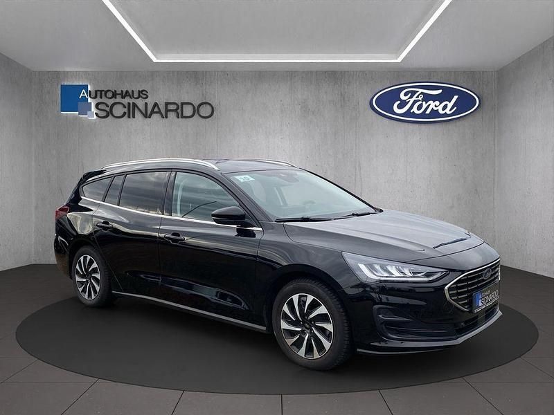 Gebraucht Ford Focus Titanium 116 PS (85 kW) 2025 Schwarz Kombi