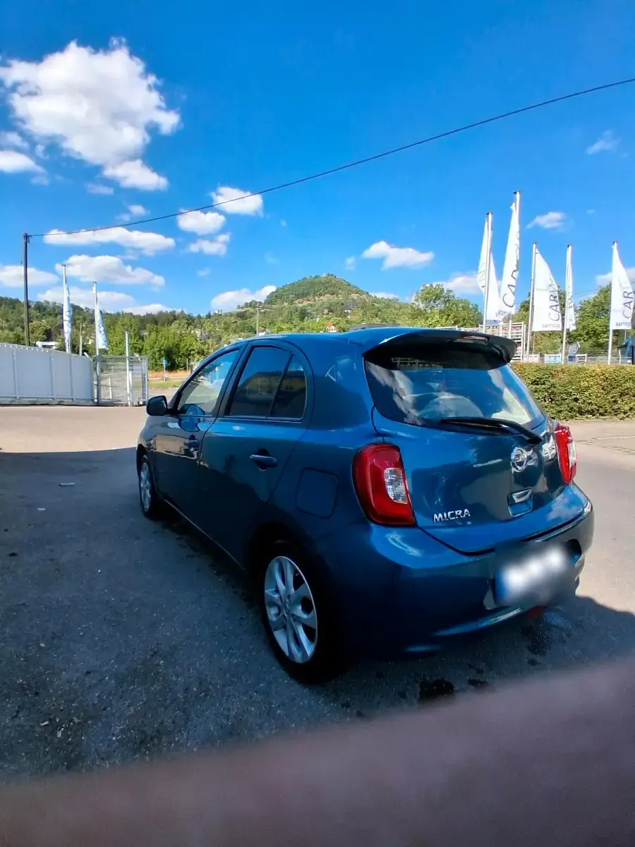 Gebraucht Nissan Micra 80 PS (58 kW) 2015 Blau Kleinwagen