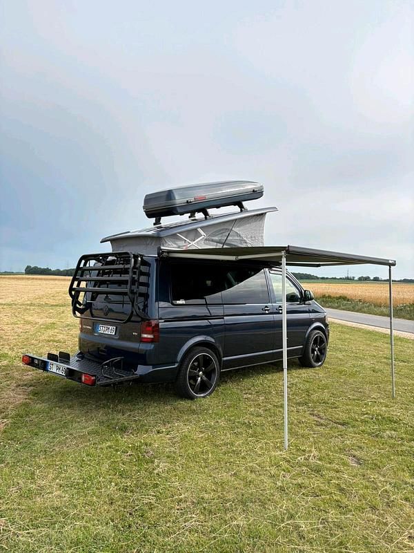 Gebraucht VW California Beach 140 PS (102 kW) 2012 Blau Van