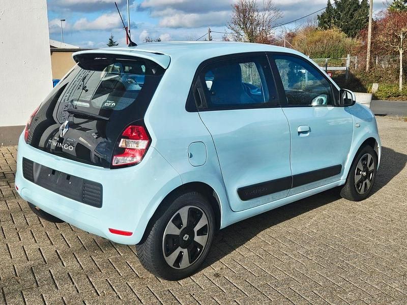 Gebraucht Renault Twingo Dynamique 90 PS (66 kW) 2015 Blau Kleinwagen